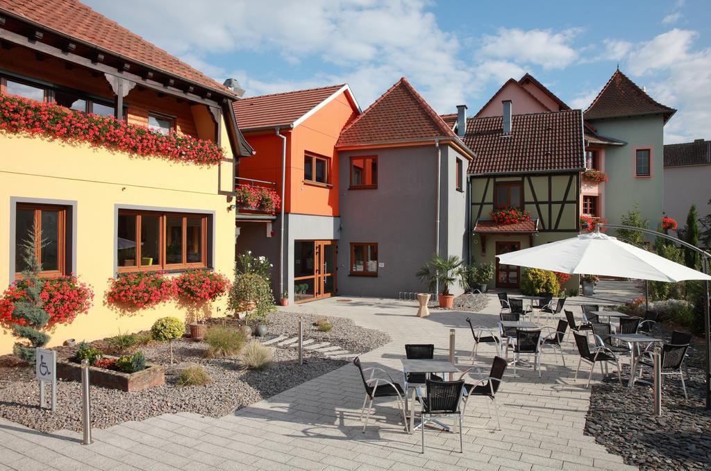 Les Portes De La Vallee Turckheim Exteriör bild